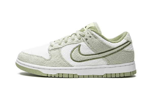 Nike Dunk Low Fleece Green